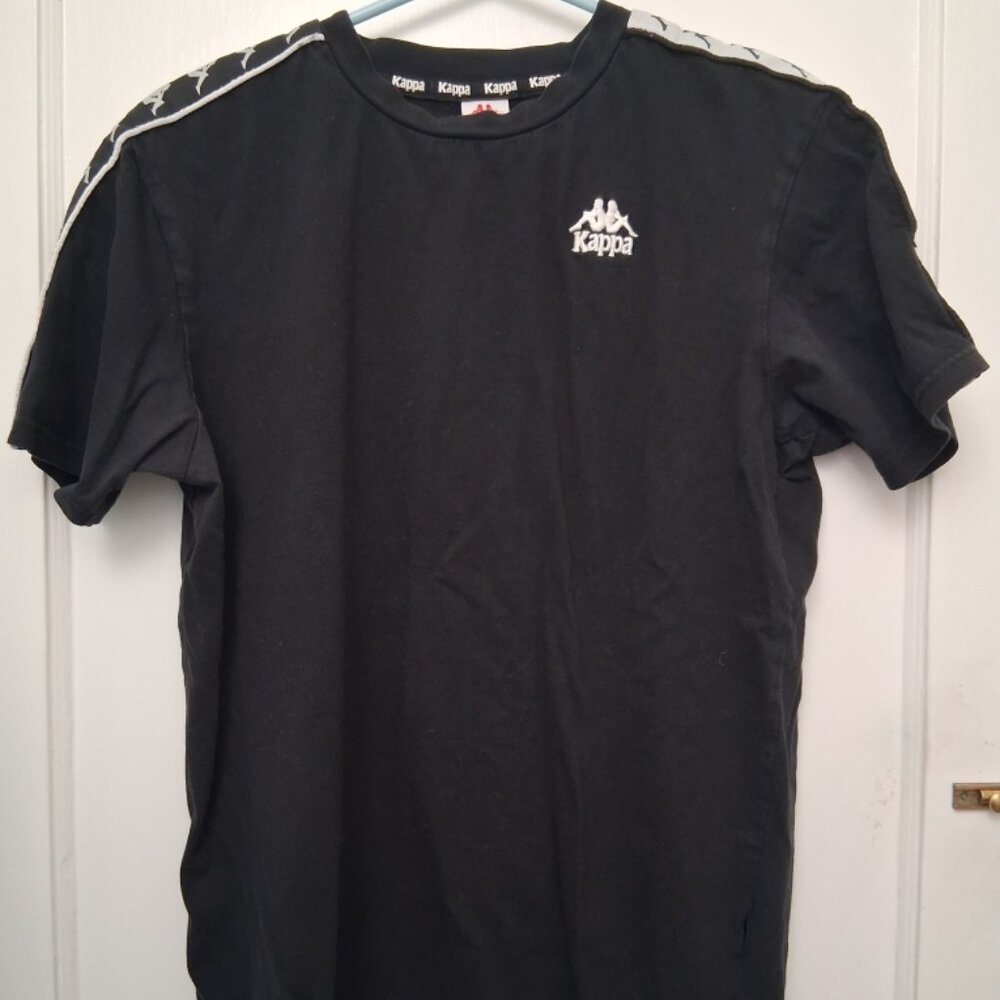 Kappa Men's Black and White Embroidered Logo T-Shirt